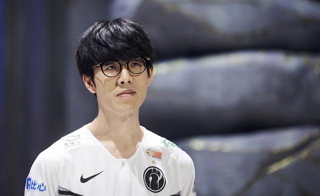 潜行双轨 潜行双轨